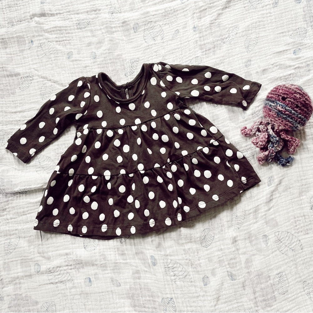 newborn infant baby girl dress